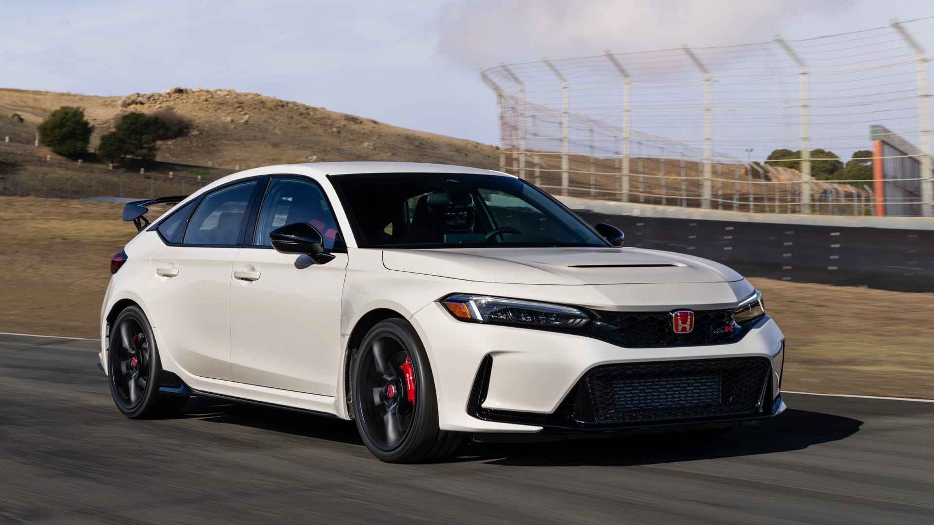 Honda Civic Type R 2025: Supercar Harian dengan Performa Maksimal ...